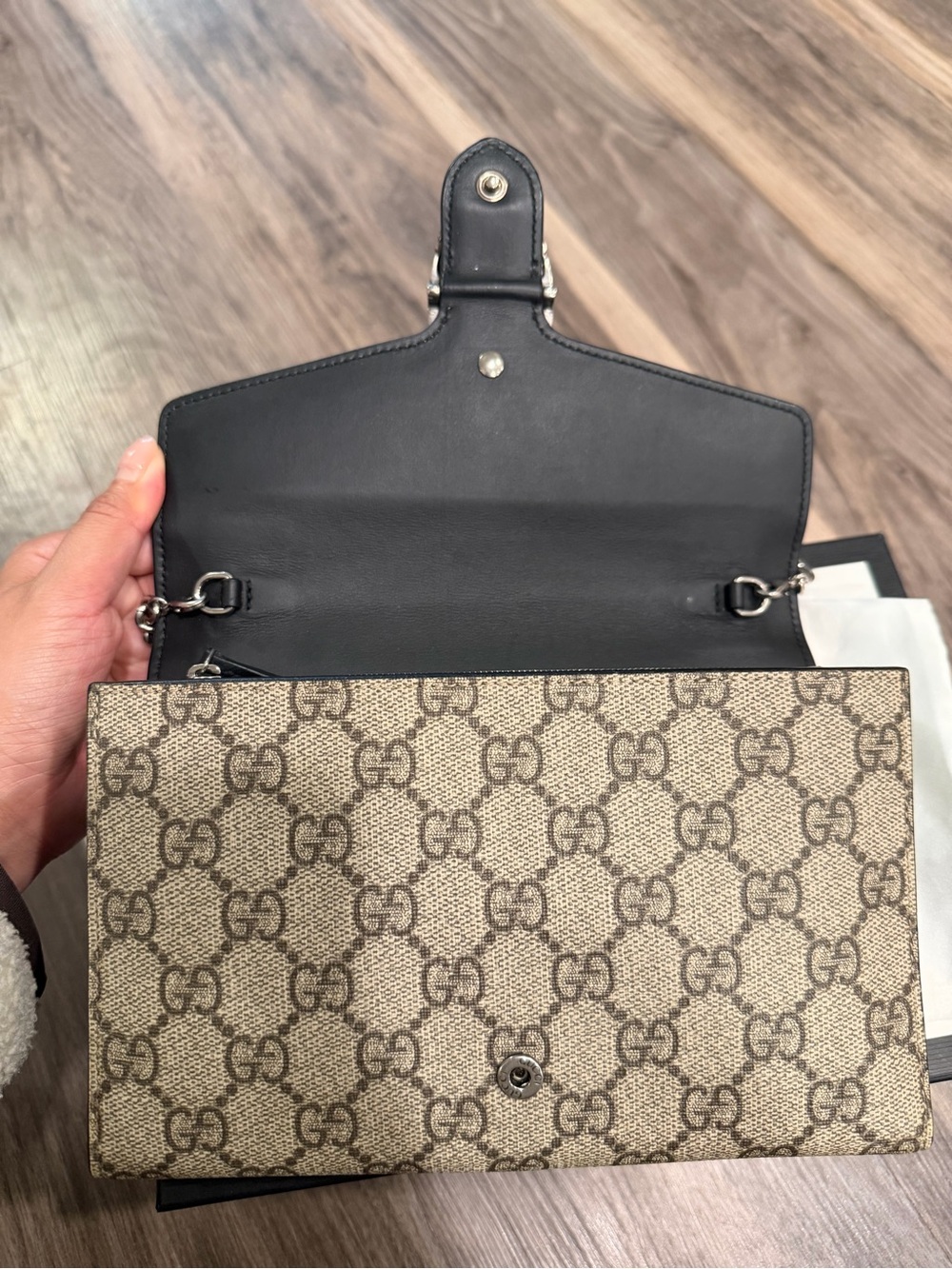 Gucci Dionysus GG Supreme wallet on Chain Crossbody Bag - Picture 13 of 16